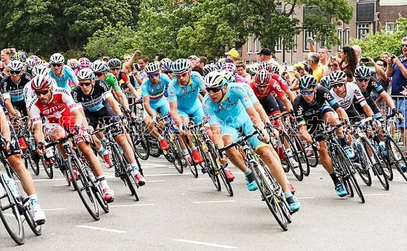 跨越障碍：残疾人运动会的独特魅力竞赛项目